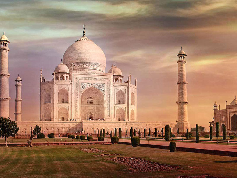 Taj Mahal Photo Gallery